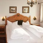 Chalet Jagdhaus Biedenegg By Interhome